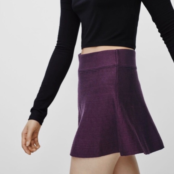 ARITZIA TALULA - Vanderbilt Skirt - Picture 3 of 4